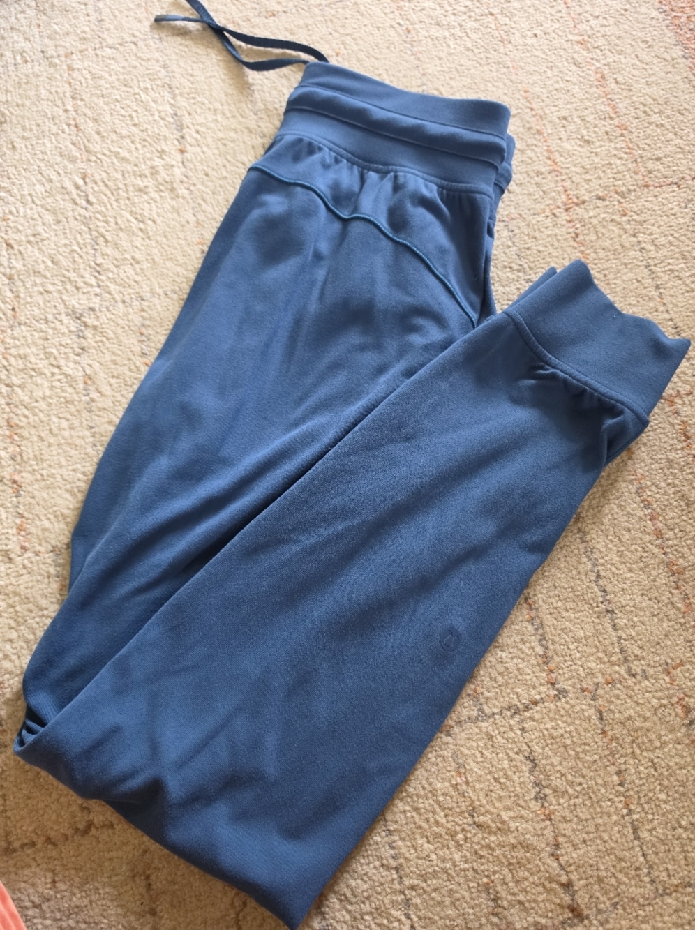 Lululemon On The Fly Joggers Blue Size 4 Athletic Pants Drawstring